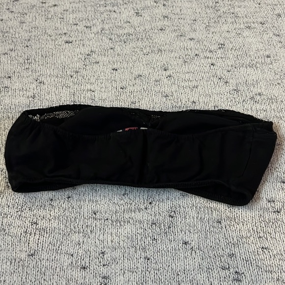 Bershka Black Bandeau Bra - Picture 3 of 5